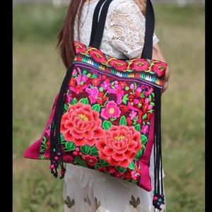 Bright Floral Embroidery Tassel Large Shoulder Bag